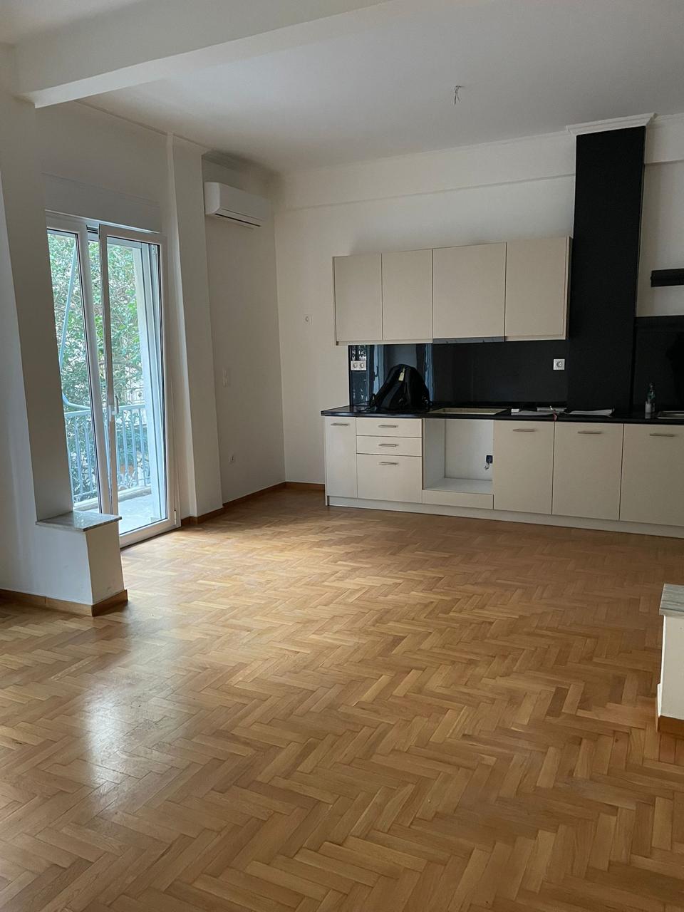 Fully Renovated Apartment in Kipseli